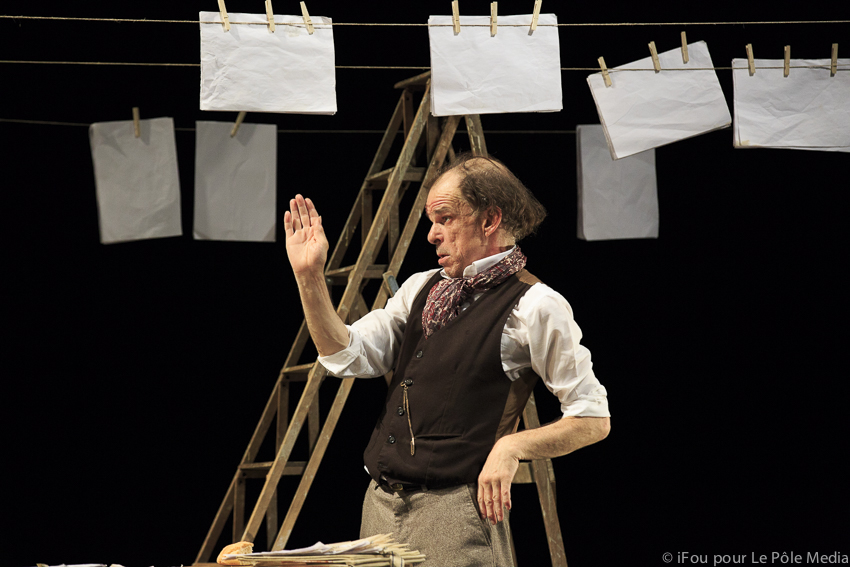 Jacques Et Son Maître Théâtre Montparnasse Critique Faire danser les alligators sur la flûte de Pan - Atelier Théatre Actuel